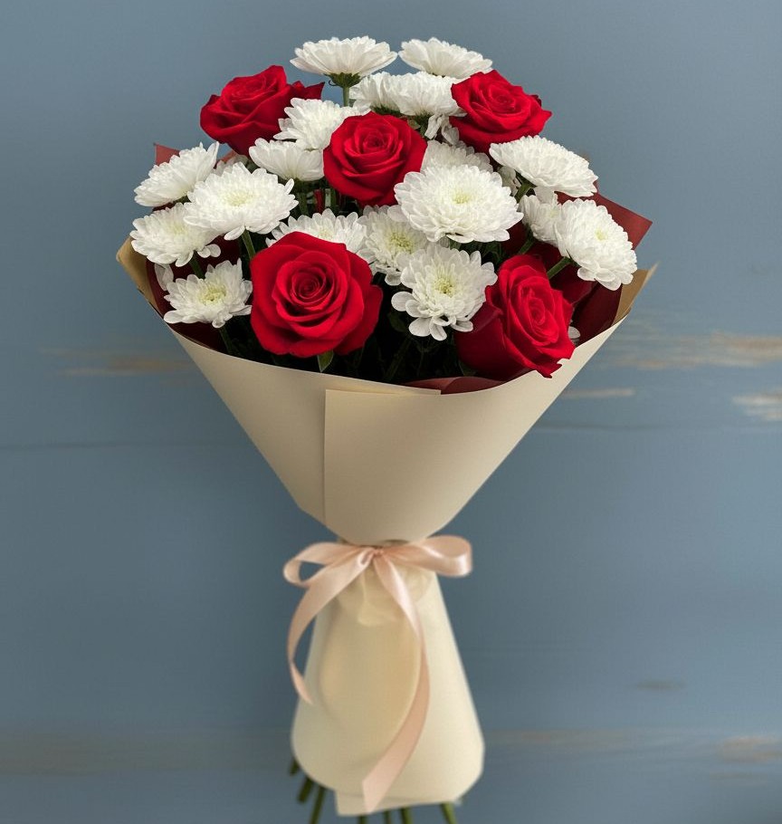 Букет цветов из: Розы и Хризантемы в Зуевке