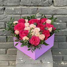 Цветочная композиция из Розы в коробке в Зуевке
