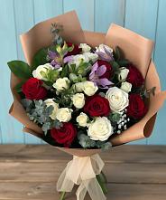 Букет цветов из:  Розы и Альстромерии в Зуевке