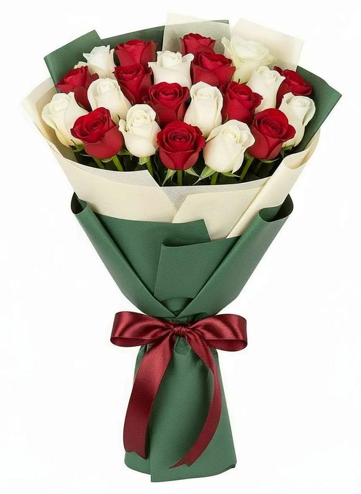 Букет Микс из красных и белых роз в Зуевке