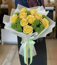 Букет цветов из:  Хризантемы и Розы в Зуевке