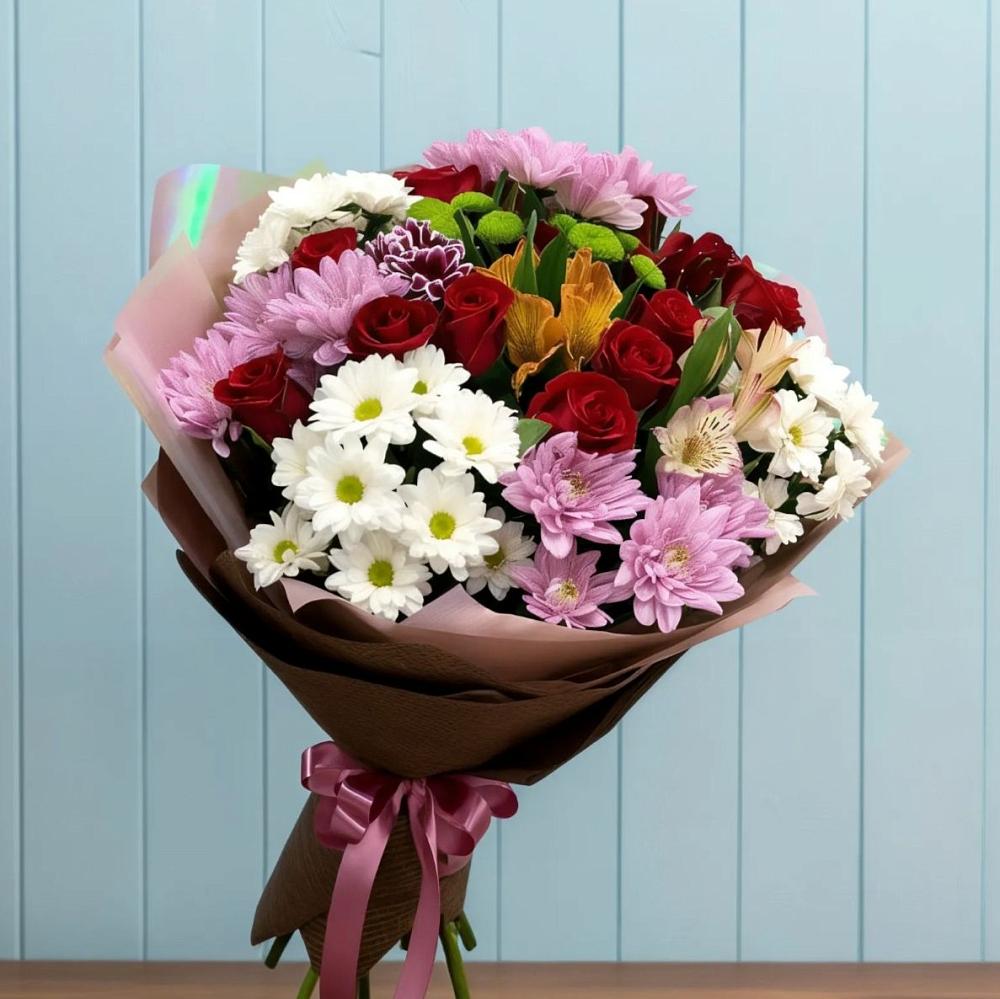Букет цветов из: Розы, Хризантемы и Альстромерии в Зуевке