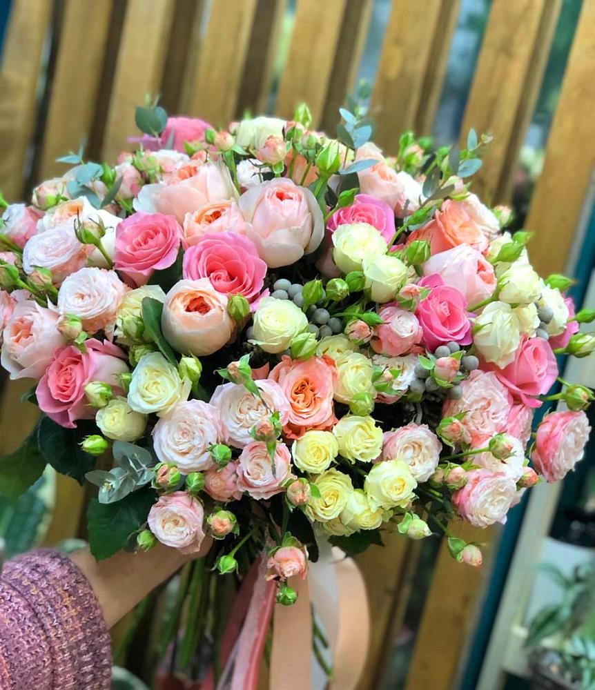 Букет цветов из: Розы в Зуевке