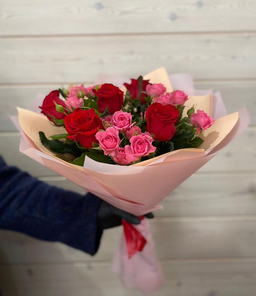 Букет цветов из: Розы в Зуевке
